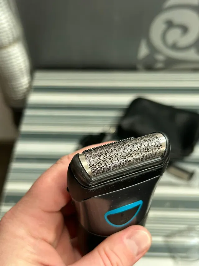 Máquina de afeitar Braun Series 1 modelo 5729