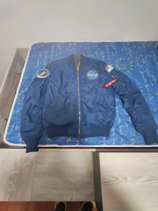 Cazadora Bomber Alpha Industries NASA Talla M