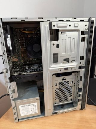 PC Gaming Lenovo R5 16GB RAM