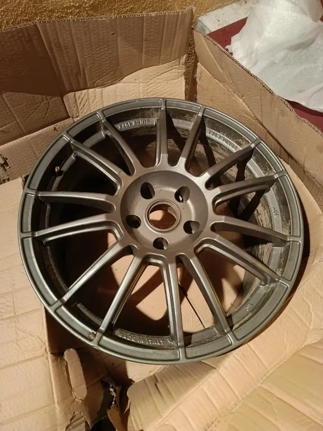 Cerchi in lega BMW R19 - doppia misura