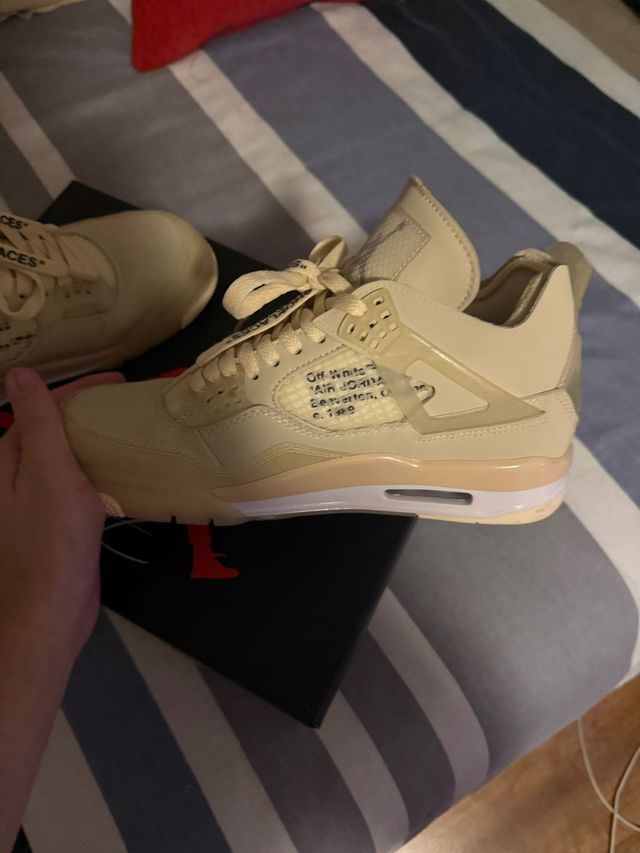 Air Jordan 4 Retro Off-White Beige
