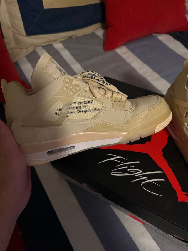 Air Jordan 4 Retro Off-White Beige