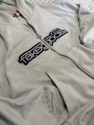 Sudadera Fakegods con cremallera y logo