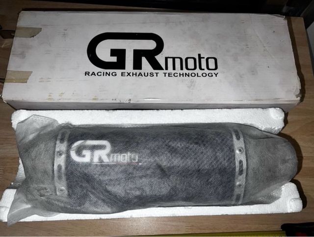Silenciador GRmoto Carbono Moto