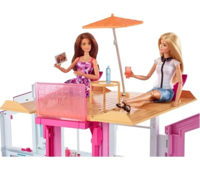 Casa Barbie super con vari livelli e accessori