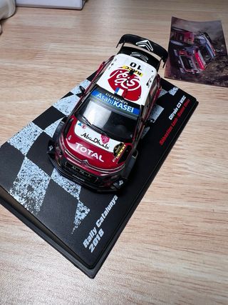 Miniaturas de coches de rally 1:43 (las 2 x 15€)