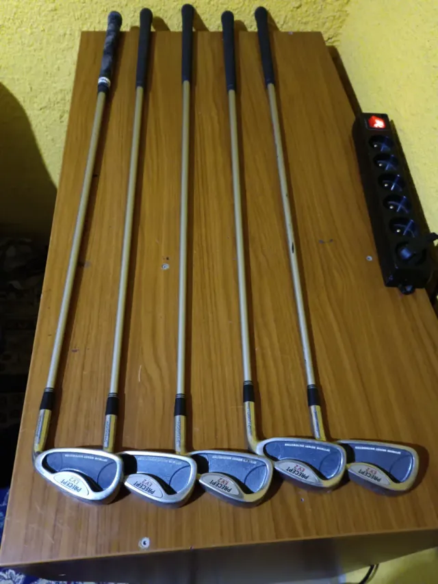 Set di 5 mazze da golf Precept EV2