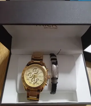 Reloj SKYLINE Acero Dorado Resistente Agua