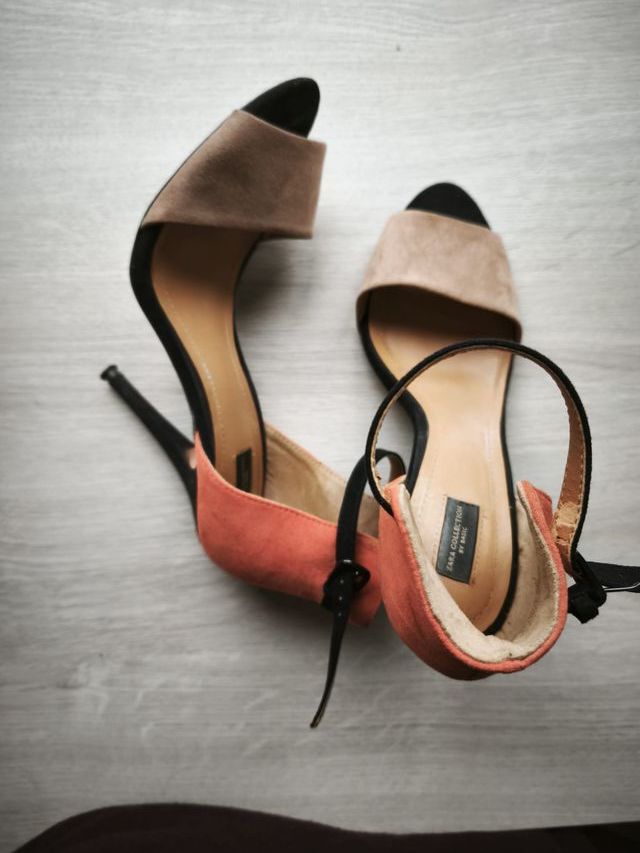 Sandalias Zara Tacón Ante Tricolor Talla 37