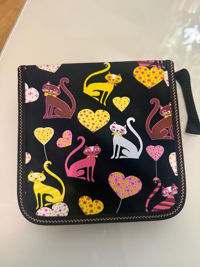 Porta CD con design di gatti e cuori