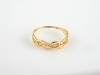 anillo oro 18k con piedra con circonita