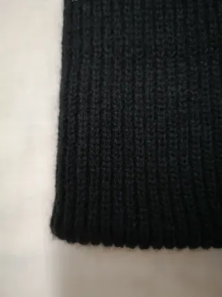 Gorro negro tejido