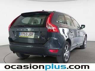 Volvo XC60 T5 Momentum Auto 180 kW (245 CV)