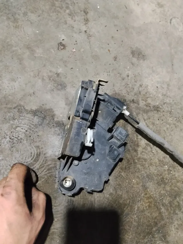 Cerradura BMW E46 Puerta Conductor