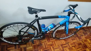 Bicicleta de carretera Btwin talla M