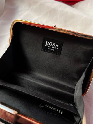 Estuche Hugo Boss Negro y Dorado