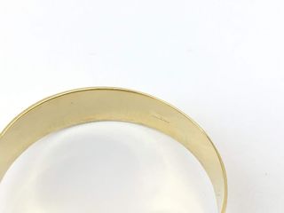 sello oro 18k con piedra con rubi