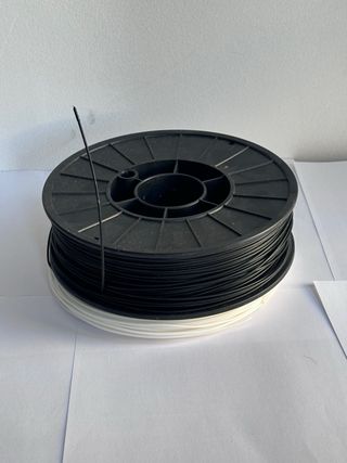 Pack Filamento Impresora 3D Negro y Blanco