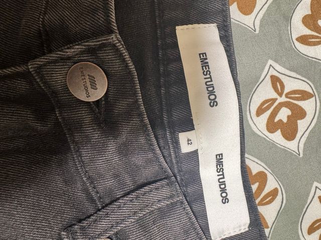 Pantalón EME gris talla 42