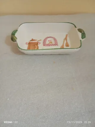 Piccolo vassoio in ceramica