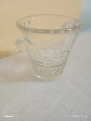 Secchiello in vetro con manici