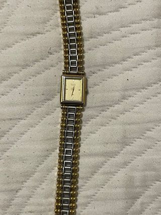 Reloj Orient Quartz Dorado y Plateado