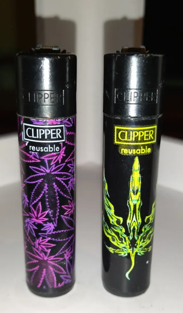 Vari accenditori Clipper