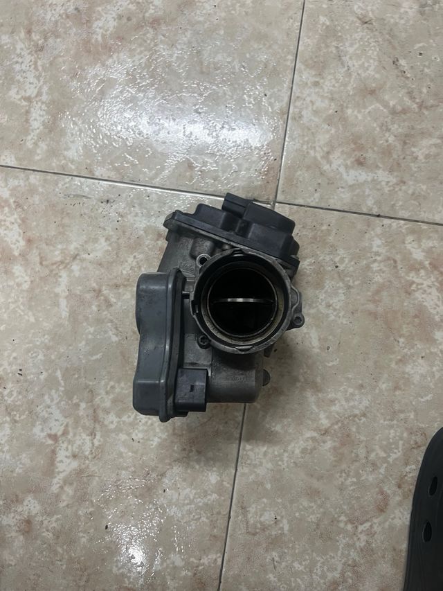 Cuerpo Mariposa Pierburg VW Passat BKP BKD