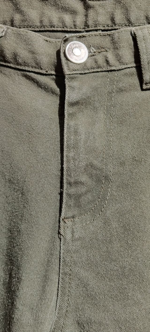 Vaqueros Denim Co. Verde musgo T:32 L:34