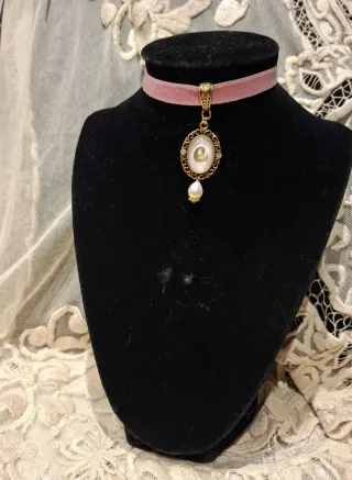 Collar Camafeo Inicial Dorado