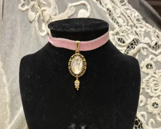 Collar Camafeo Inicial Dorado