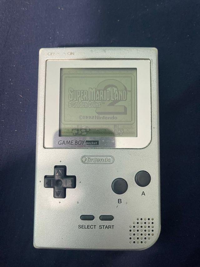 Nintendo Game Boy Pocket Argento