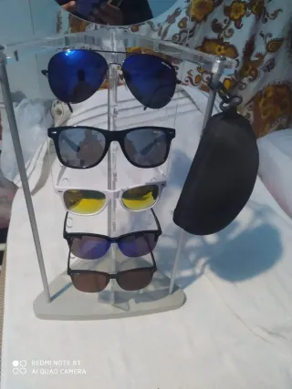 Gafas de sol aviador y wayfarer