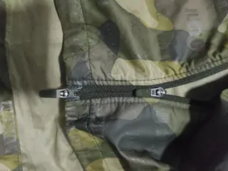 Cortavientos Nike Camuflaje Talla M