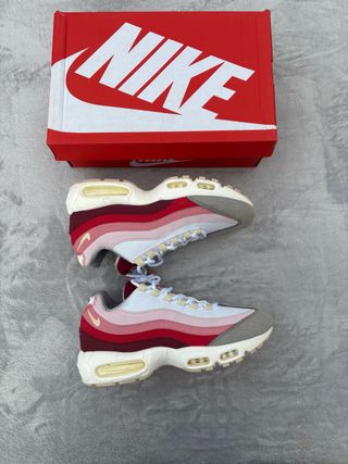 Nike Air Max 95 San Valentín