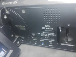 Sony videocamera semi professionale HDR-XR520VE