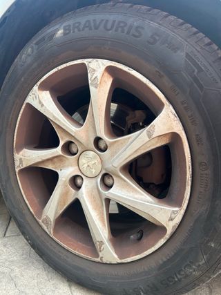 Limpieza de Coches (INT/EXT) a Domicilio BCN +30km