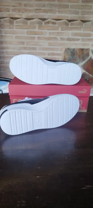 Nuove Scarpe Puma Bianche e Nere