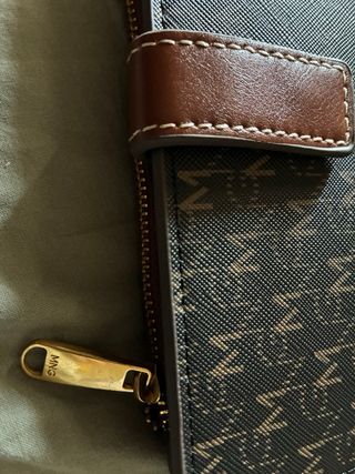 Cartera Mango