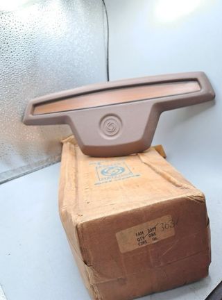 FAM3031 Embellecedor volante logo British Leyland