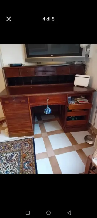 Scrivania in vero legno