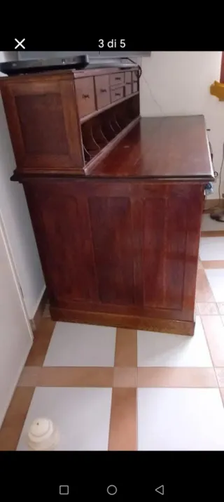 Scrivania in vero legno