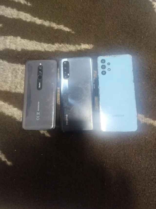 Lote 3 cellulari Redmi per pezzi