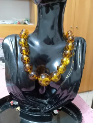 Collana Ambra Sintetica