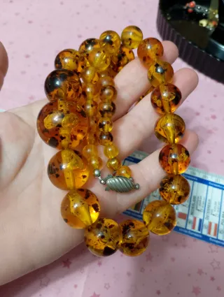 Collana Ambra Sintetica