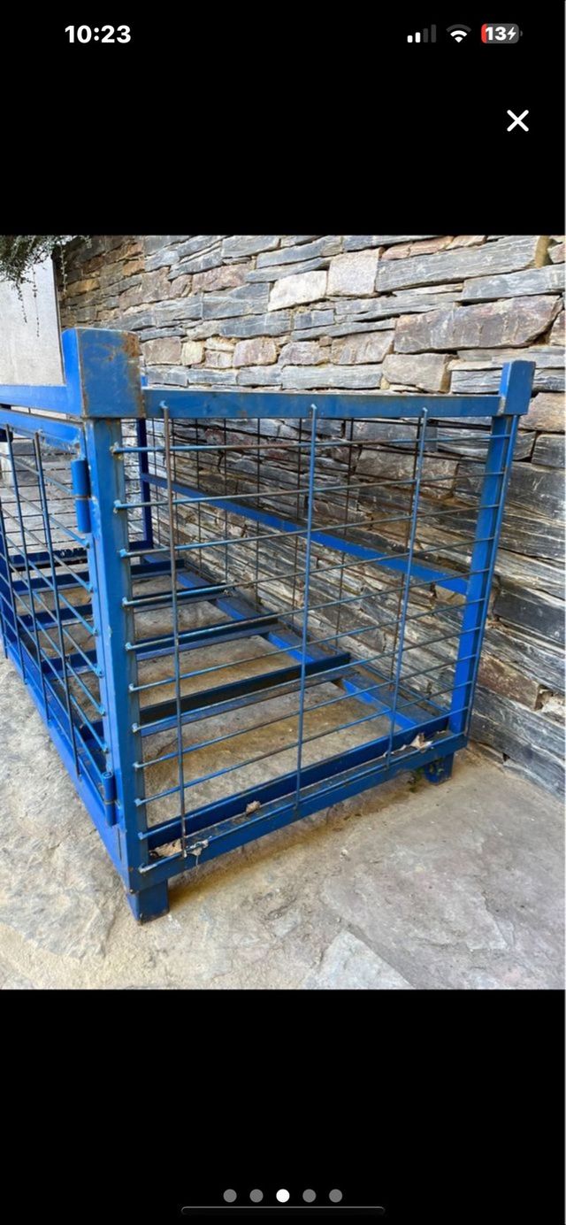 Jaula de seguridad de hierro azul