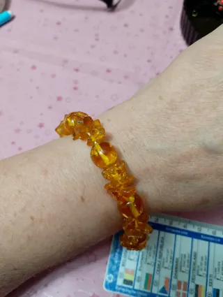 Bracciale simil ambra arancione