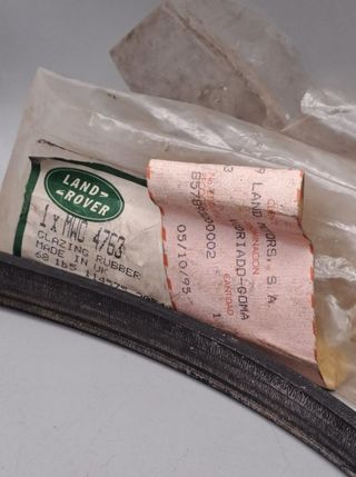 Goma canal elevalunas MWC4763 Defender 4mm