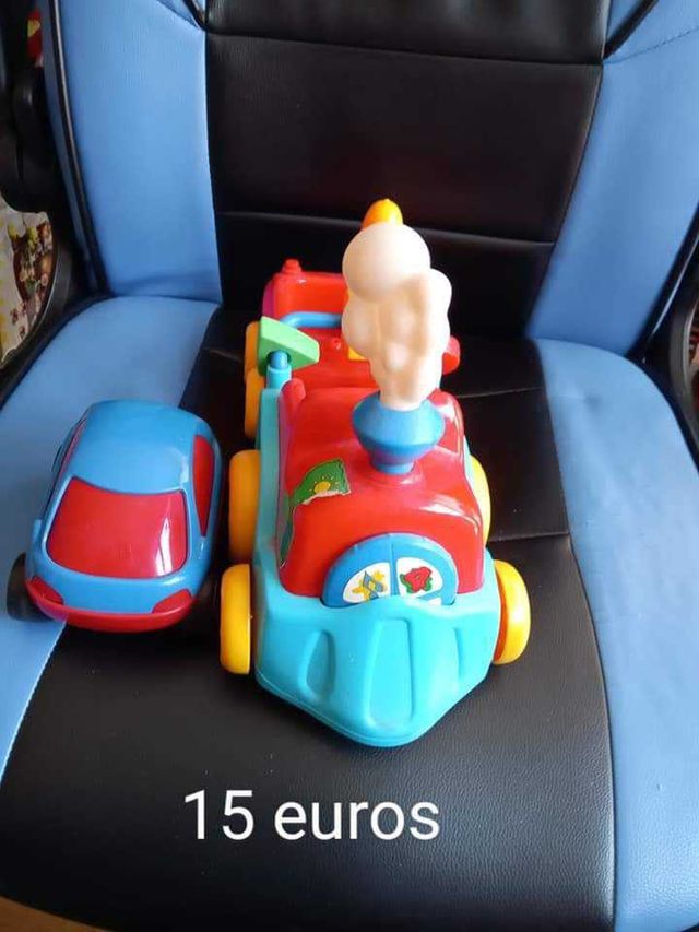 Excavadora y camión de juguete naranja