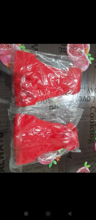 Cappello lana rosso con pompon